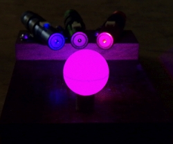 Ping pong ball with red + blue (white minus green) to give magenta